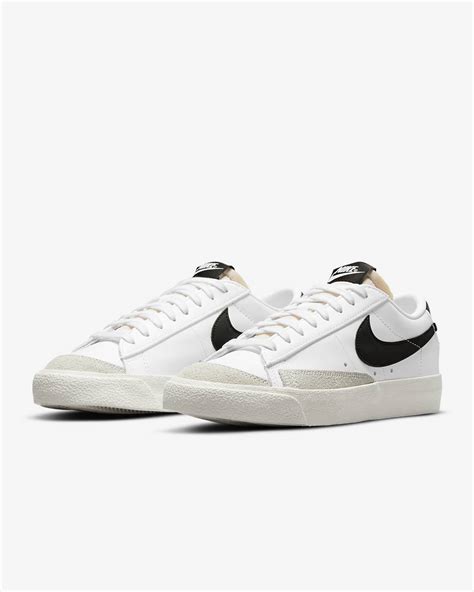 women's nike blazer low.